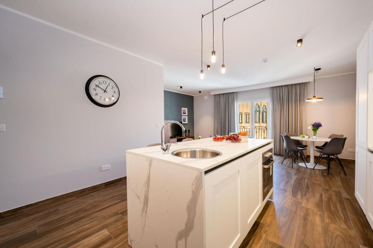 Doris Suites Слима Экстерьер фото